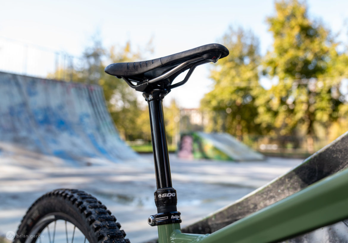 How Do I Fix A Slow Dropper Post Or One That Won'T Stay Up? - Singletracks  Mountain Bike News