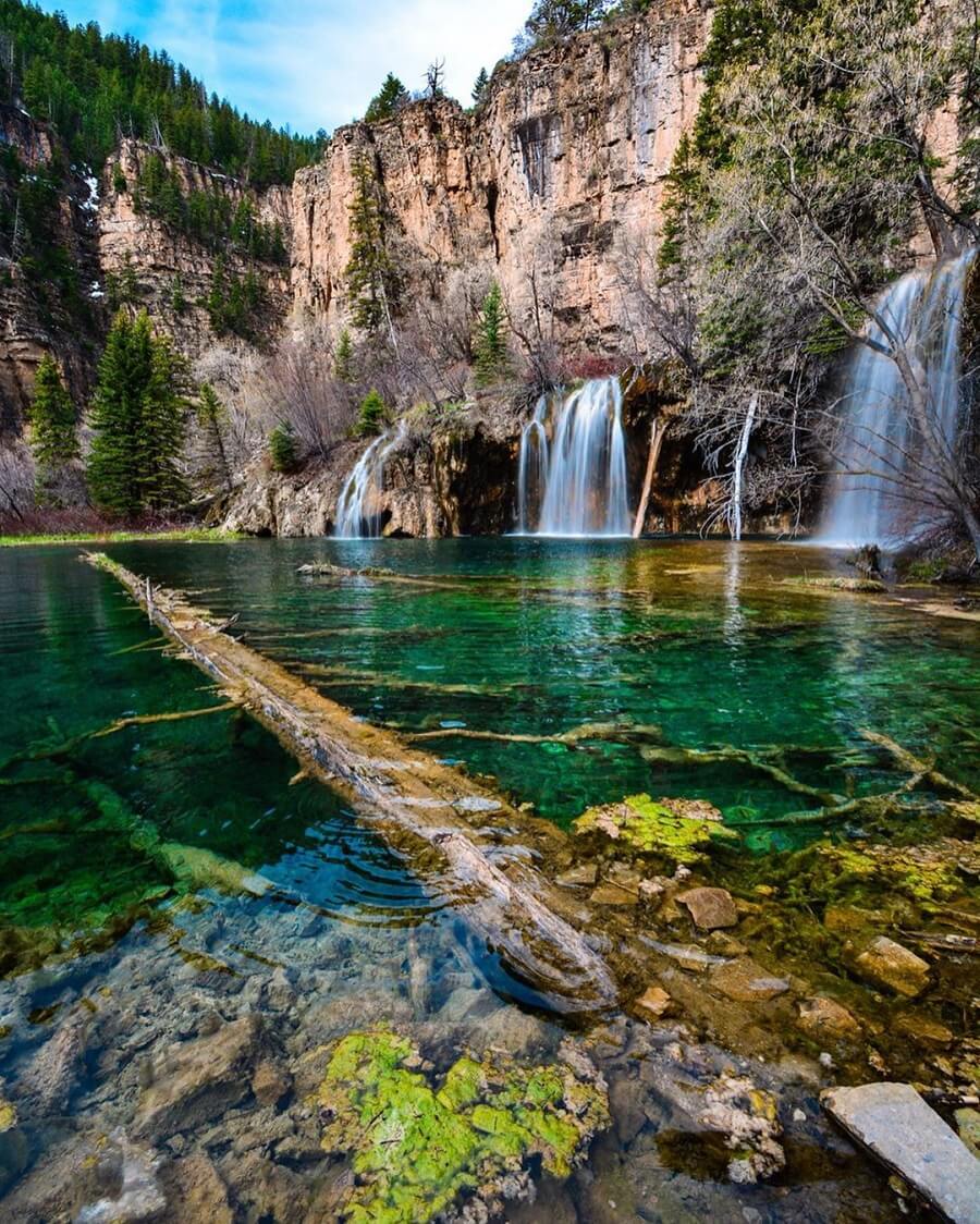 Figured Hanging Lake Would Make A Great Background : R/Zoombackgrounds