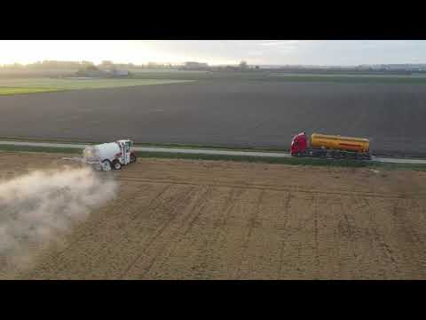 Betacal uitrijden met de Hydro Trike XL van Loonbedrijf van den Dries